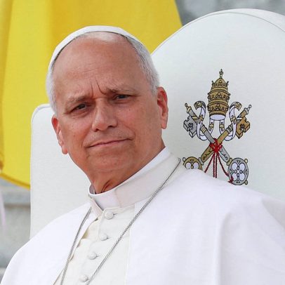 Padre diz que atendente desligou para o Papa Leão 14 ao tentar mudar cadastro