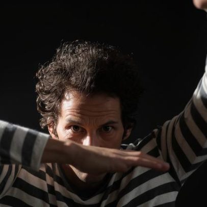 Wem apresenta show intimista Posto, Logo Existo em Porto Alegre