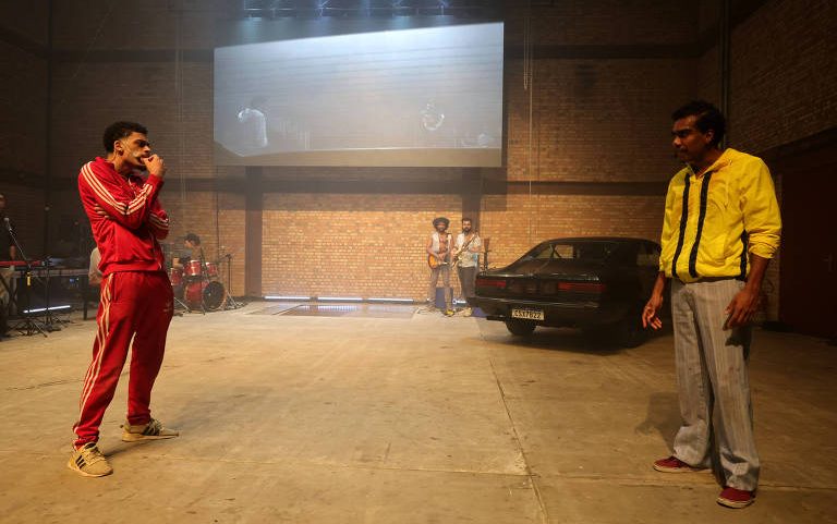 Em cena os atores Odá Silva, Samurai Cria e Caio Nogali - Lucas de Maman / Divulgação