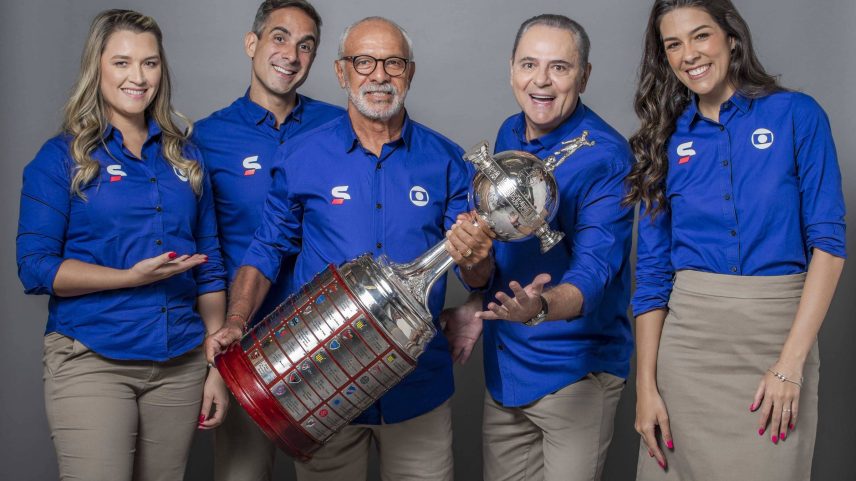 Ana Thaís Matos, Gustavo Villani, Júnior, Luís Roberto e Renata Silveira, que fazem parte da equipe de futebol da Globo