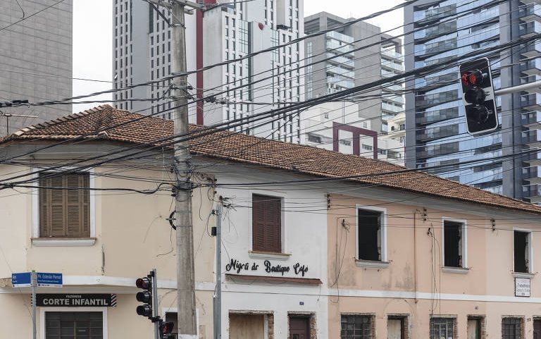 Sobrados remanescentes da Vila João Migliari, no Tatuapé
