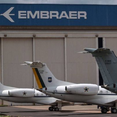 Embraer firma 1º contrato com empresa indiana para fornecimento