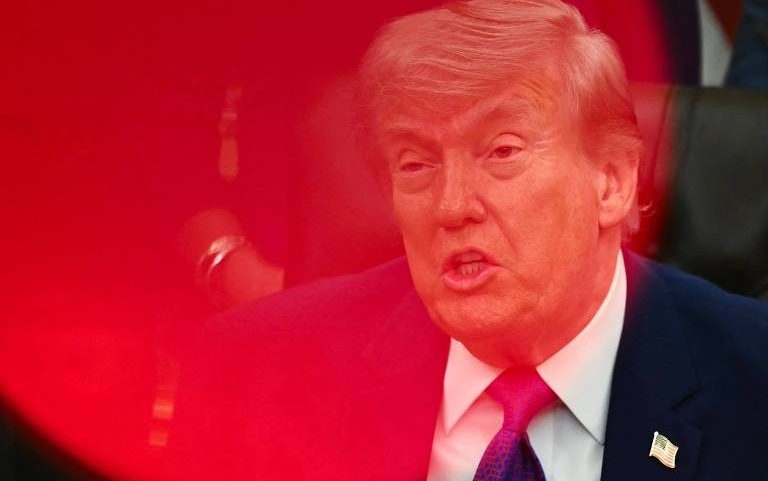 O presidente dos Estados Unidos, Donald Trump, no Salão Oval