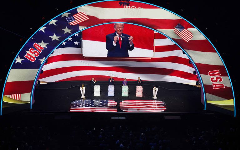 Donald Trump, presidente dos EUA, durante o sorteio dos grupos da Copa do Mundo