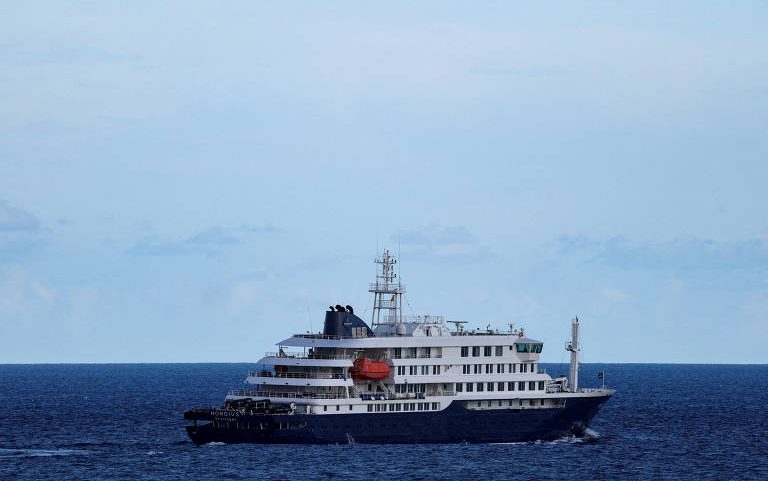 Navio de cruzeiro MV Hondius, afetado por um surto de hantavírus