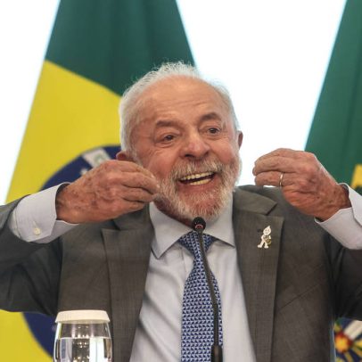 Decisão da taxa das blusinhas é política e preocupa o comércio