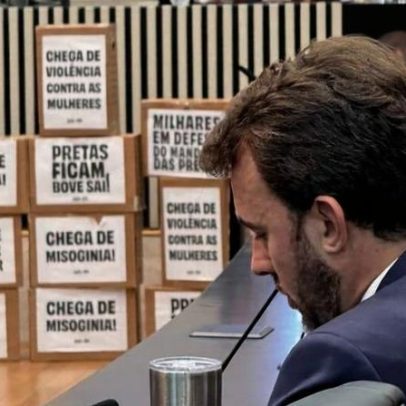 Alesp adia suspensão de Lucas Bove após sessão conturbada