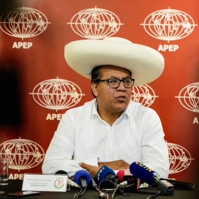 Pedido de prisão de candidato de esquerda deixa eleição peruana mais incerta