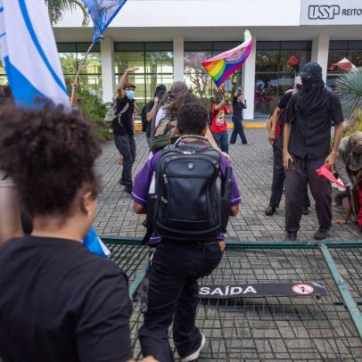 Polícia investiga estudantes suspeitos de invasão à reitoria da USP