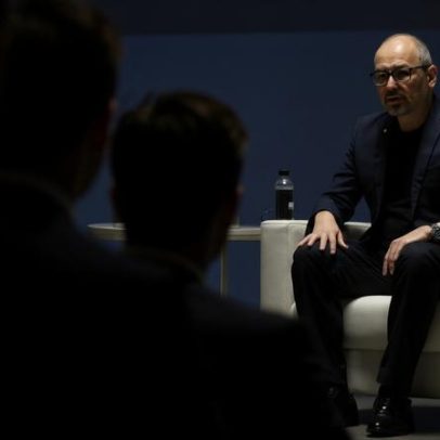 Biografia do CEO da DeepMind mostra pressão para máquina do infinito