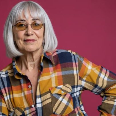 Lilia Cabral interpreta Rita Lee e aproxima público da cantora