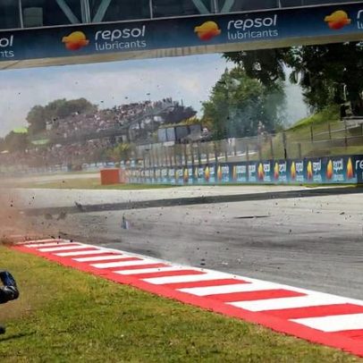 Piloto espanhol sofre múltiplas fraturas após acidente na MotoGP