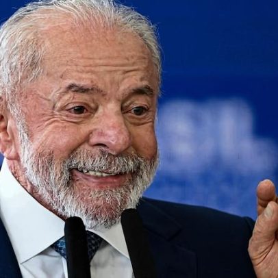 Governo Lula acelera tramitação de reajuste para professores em ano eleitoral