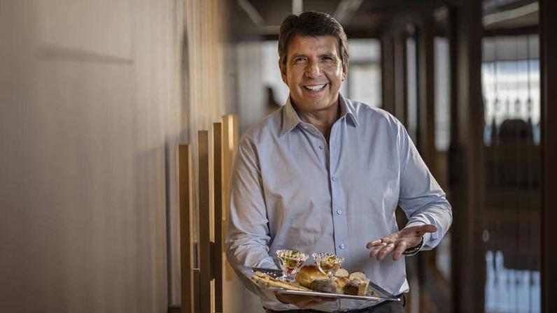 Ex-garçom, o fundador e presidente da Sapore, Daniel Mendez, diz que o futuro do setor de restaurantes passa pela automação de funções repetitivas