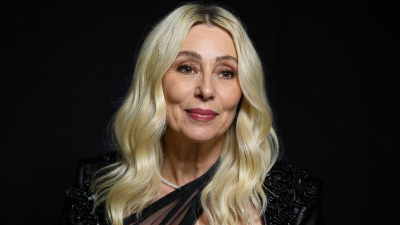 Cantora Cher completa 80 anos em 2026