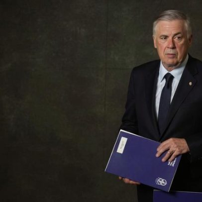 Ancelotti reforça aposta em perfil camaleônico para hexacampeonato
