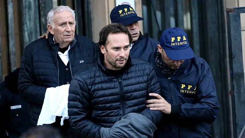 Hugo e Mariano Jinkis se entregaram na Argentina em 2015, mas um juiz argentino impediu a extradição