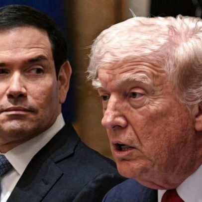 Secretário de Trump oferece US$ 100 milhões aos cubanos, em espanhol