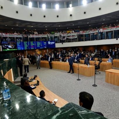 Assembleias elevam quadro de servidores; chega a 143 comissionados por deputado