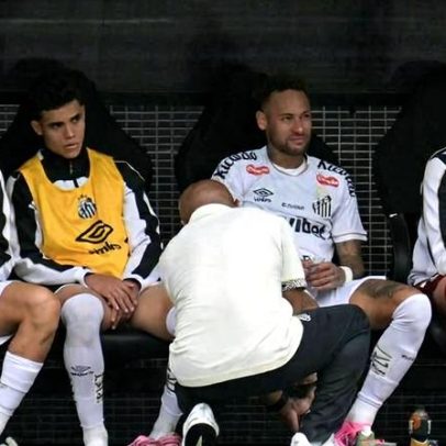 Neymar é convocado e passa a tratar lesão na panturrilha