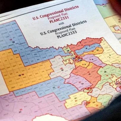 Pressão de Trump já altera 20% dos mapas eleitorais dos EUA antes das midterms