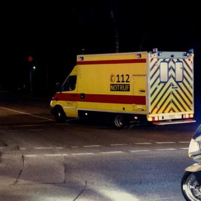 Berlim recebe paciente americano com ebola; família em isolamento