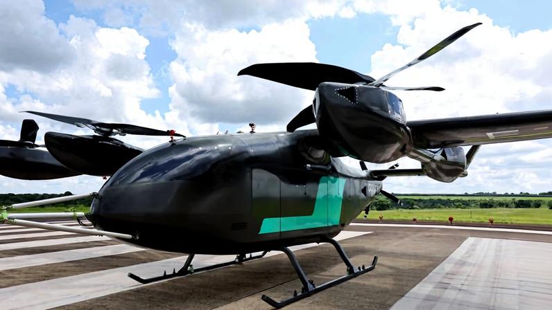 Eve fez voo de demonstração do carro voador (eVTOL) em março, no aeródromo da Embraer em Gavião Peixoto (SP)