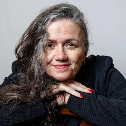 Mulheres com mais de 50 recorrem a ensaios fotográficos para resgatar autoestima