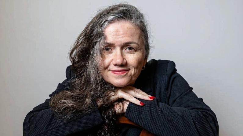 A engenheira Maria Regina Anizelli Peres, 56, que diz ter recuperado a autoestima após fazer um ensaio fotográfico