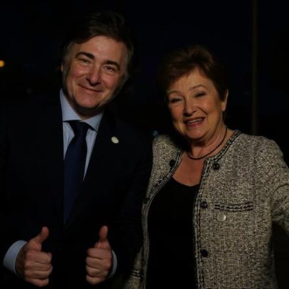 FMI libera US$ 1 bilhão à Argentina após revisão de acordo de US$ 20 bilhões
