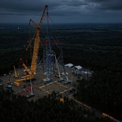 Turbina eólica mais alta que a Torre Eiffel vira símbolo de energia limpa alemã