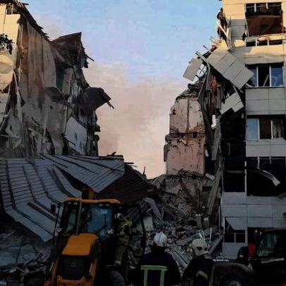Rússia acusa Ucrânia de ataque a dormitório estudantil que deixou 6 mortos