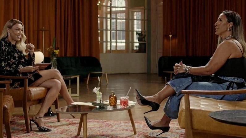 Erika Hilton e Valesca Popozuda em episódio de 'A Erika Pod'