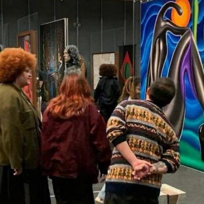 Masp ganha clima de balada após meia-noite na Virada Cultural