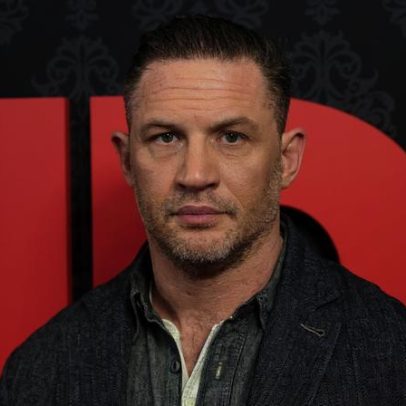 Tom Hardy não volta para a 3ª temporada de Mobland, aponta site