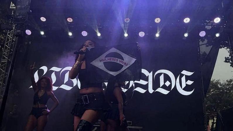 Show da rapper Anajullia na Virada Cultural