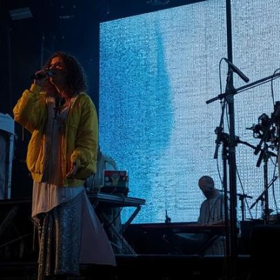 Céu celebra 20 anos do álbum de estreia com show na Virada Cultural