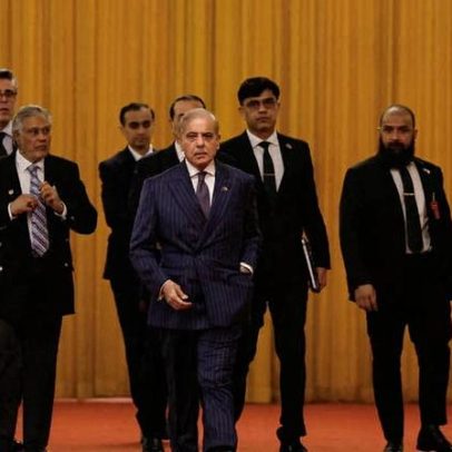 Xi recebe premiê do Paquistão, mediador da guerra no Irã