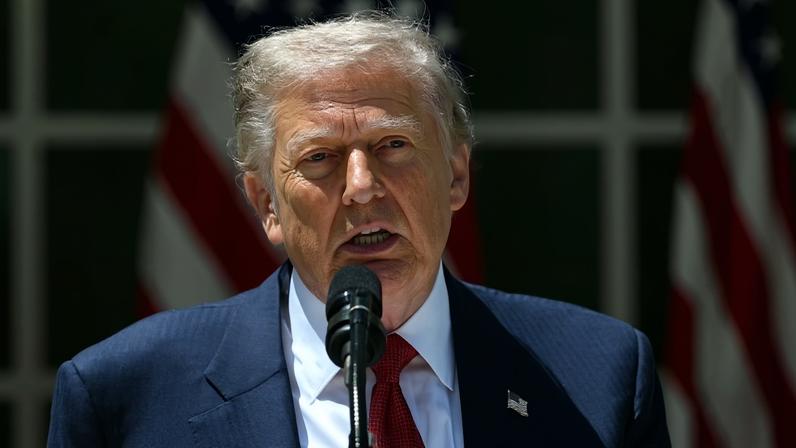Donald Trump discursa na Casa Branca na comemoração do Dia das Mães nos EUA