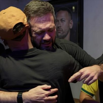 Neymar segue para a Copa sob apoio de operação de funcionários
