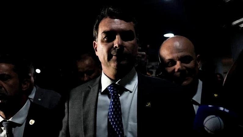 Flávio Bolsonaro em pré-campanha à Presidência da República