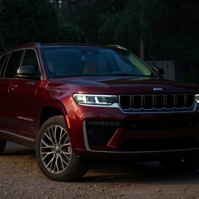 Linha Cherokee dos anos 90 ganha vida nova com turbo e eletrificação