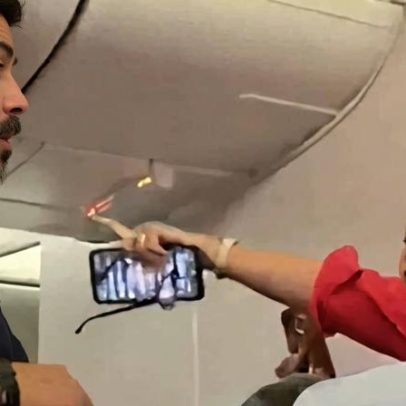 Polícia entra em avião após confusão sobre assentos