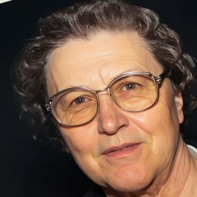 Freira de SC que auxiliava em partos pode se tornar a próxima santa brasileira