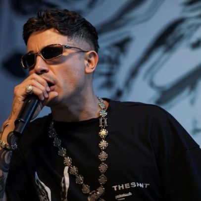 MC Hariel faz show de funk com orquestra em São Paulo