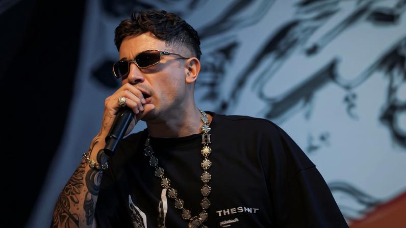 Mc Hariel se apresenta em São Bernardo do Campo, nas comemorações do 1º de Maio