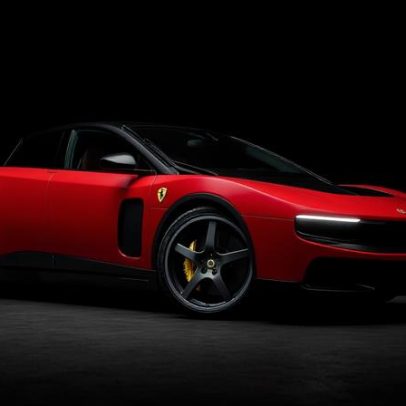 Ações da Ferrari caem após críticas ao seu primeiro carro elétrico