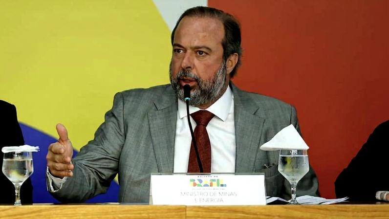 O ministro de Minas e Energia, Alexandre Silveira, durante evento sobre combustíveis