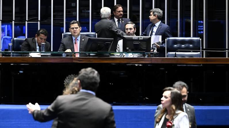 Plenário do Senado Federal durante sessão deliberativa ordinária na terça-feira (26).