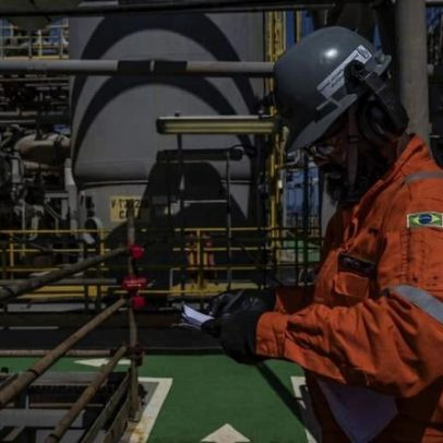 Exportação de petróleo do Brasil cai em maio devido a imposto e uso doméstico